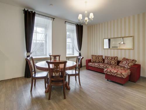Center City Apartments - Heart Old Town