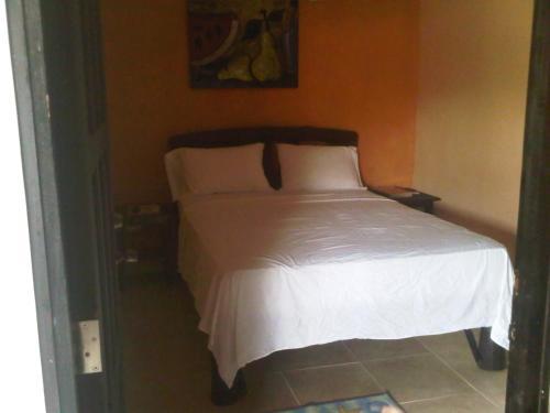 Bed & Breakfast Hostal Elia Victoria