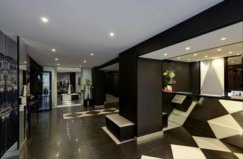 Hotel L'empire Paris