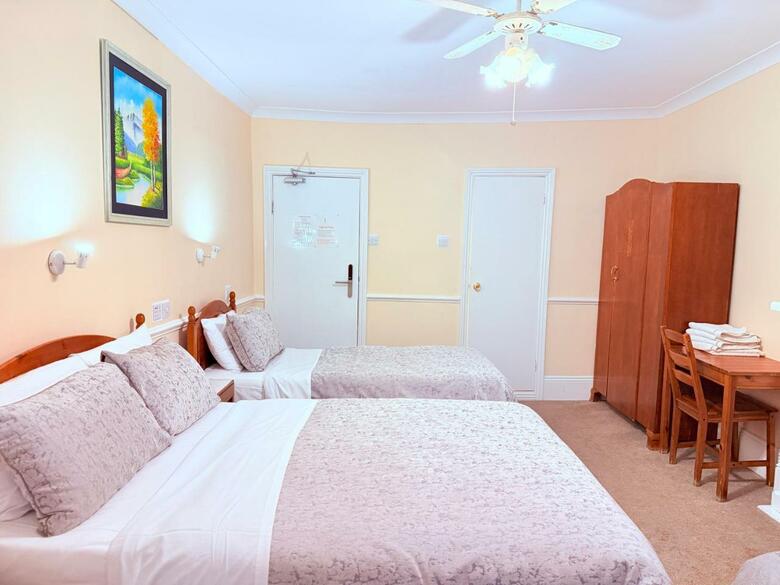 Hotel Europa House