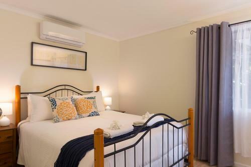 Agroturismo Jacaranda Cottages