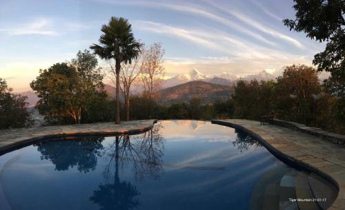 Hotel Tiger Mountain Pokhara Lodge