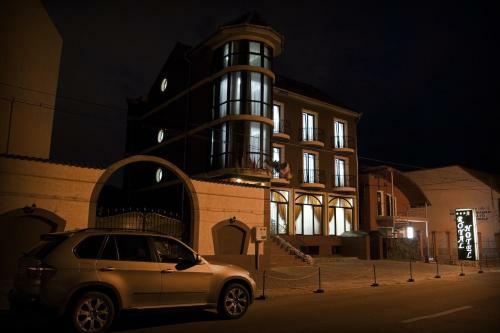 Rhc Royal Hotel