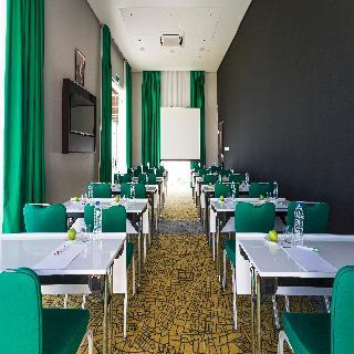 Park Inn By Radisson Hotel And Residence Duqm