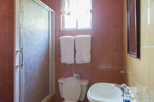Hostal Rose Hall Deluxe