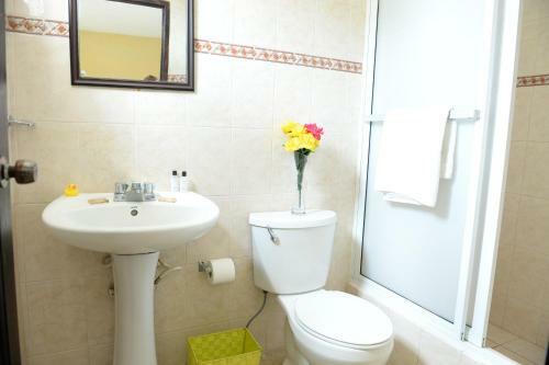 Hostal Rose Hall Deluxe