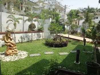 Hostal The Rock Villa