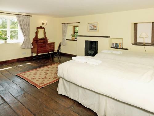 Henley Farmhouse
