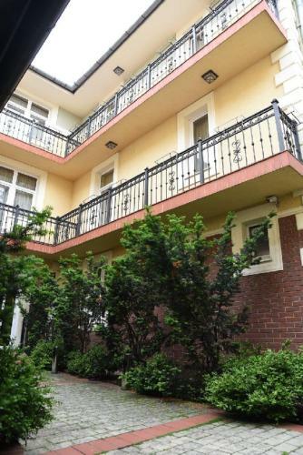 Koronna Hotel