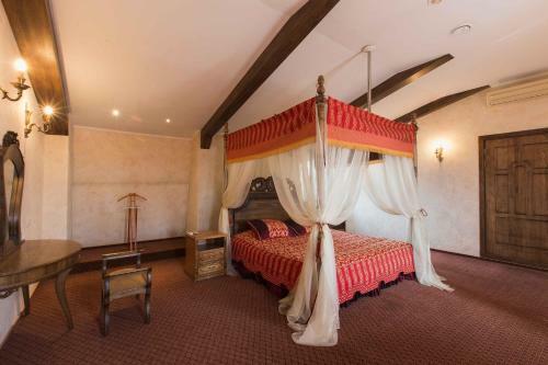 Hotel Kamelot