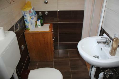 Apartamentos Pansion Nargalic