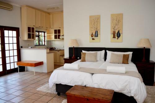 Hostal Cosmos Cuisine Addo