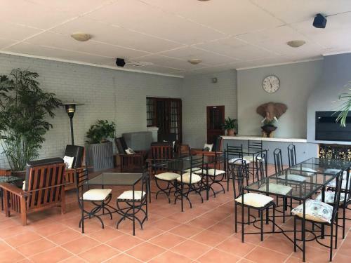 Hostal Cosmos Cuisine Addo