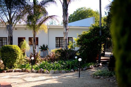 Hostal Cosmos Cuisine Addo