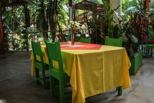 Hotel Caribbean Paradise Eco-lodge