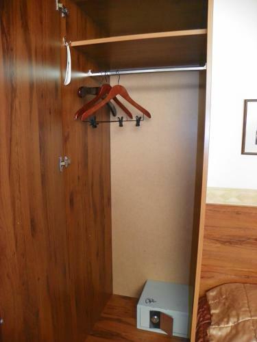 Hostal Guest House Novus Rex
