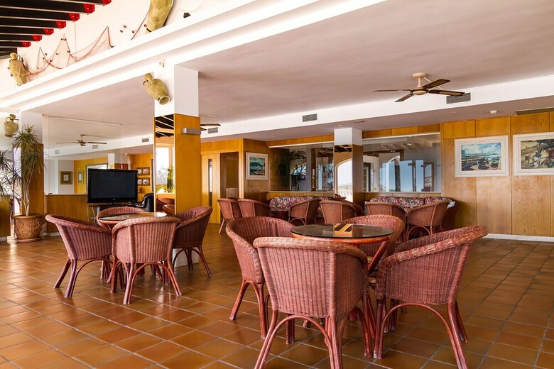 Aparthotel Isla Paraiso