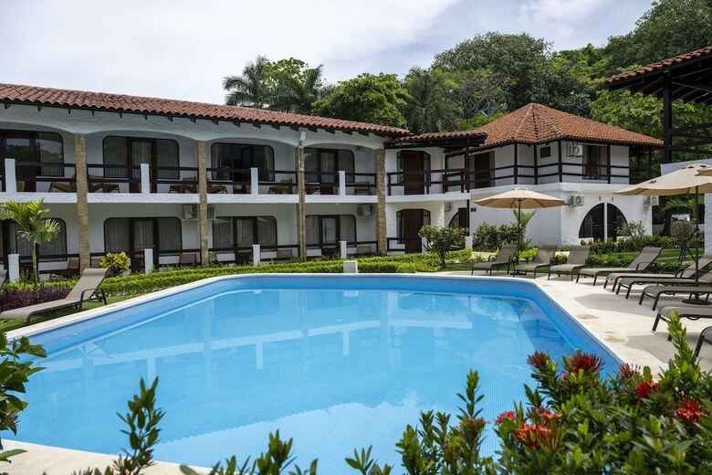 Hotel Fuego Del Sol