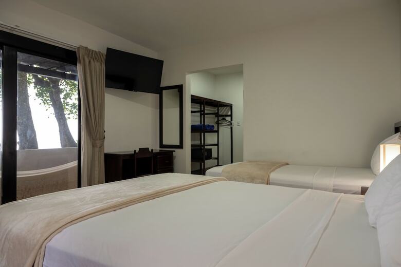 Hotel Fuego Del Sol