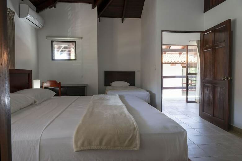 Hotel Fuego Del Sol