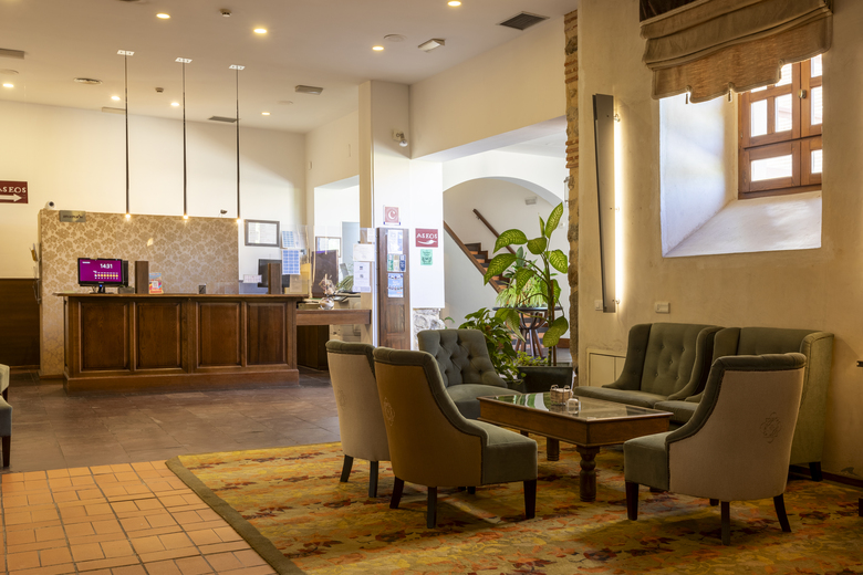 Hotel San Antonio El Real