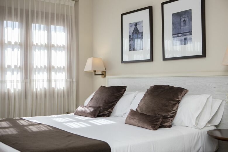 Hotel San Antonio El Real