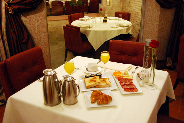 Hotel San Antonio El Real