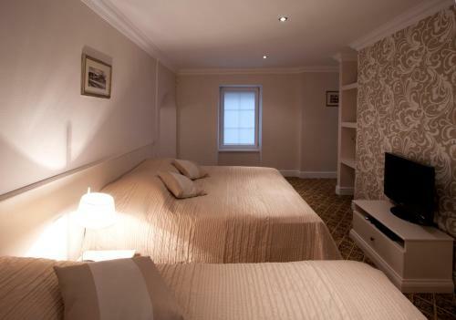 Real House Apartments