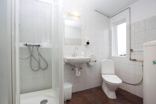 Hostal Guesthouse Snjofell
