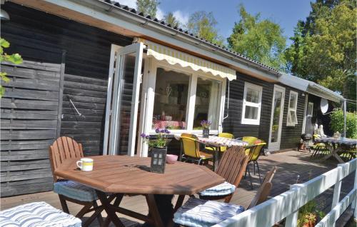 Holiday Home H�gevej Hals VI