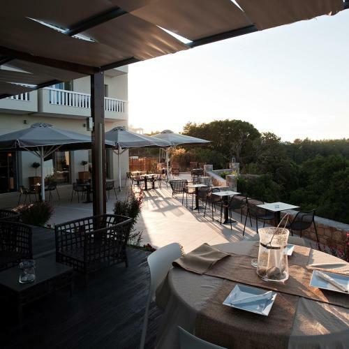 Orizontes View Hotel