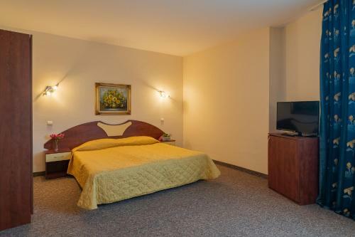 Adamo Hotel