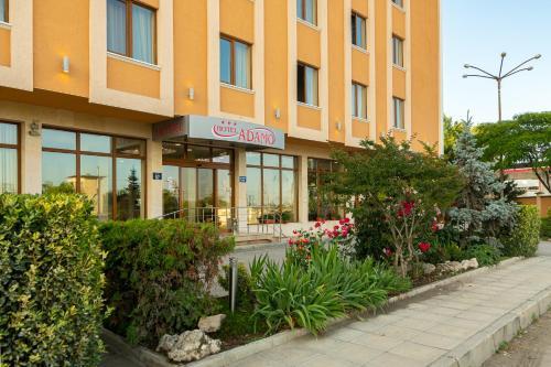 Adamo Hotel