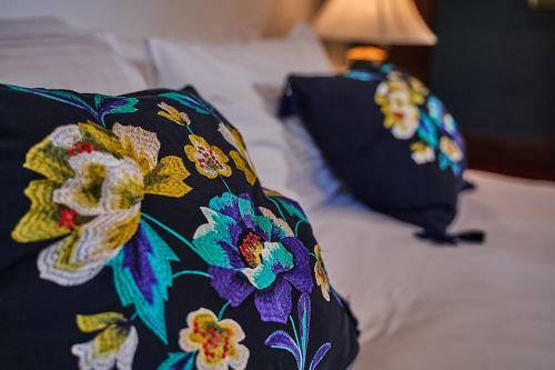 Hostal The Bronte Guesthouse