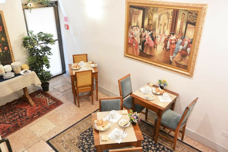 Hotel San Zulian