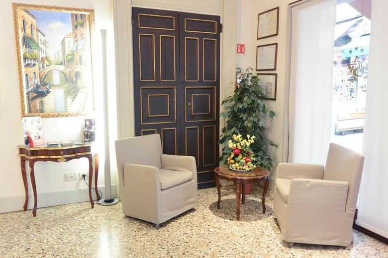 Hotel San Zulian