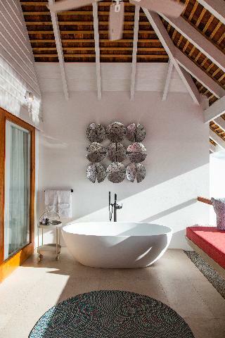 Hotel Nonsuch Bay Resort