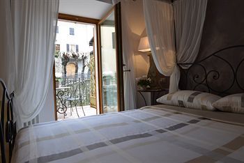 Pietra Rara Room & Breakfast & Bike