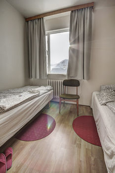 S�ma Hostel