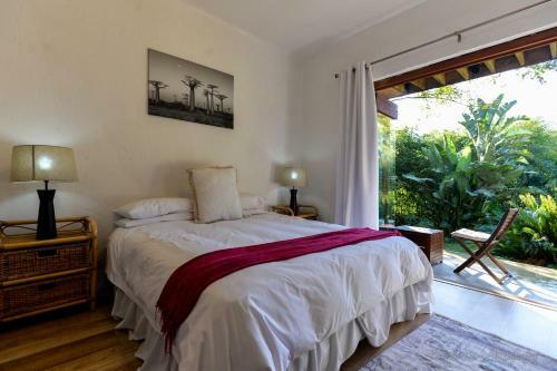 Bed & Breakfast 50 On Shepherd Boutique Guest House