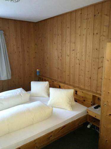 Agroturismo Parc-hotel & Restaurant Staila