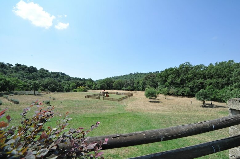 Hostal Agriturismo Il Casale Delle Ginestre