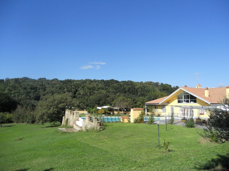 Hostal Agriturismo Il Casale Delle Ginestre
