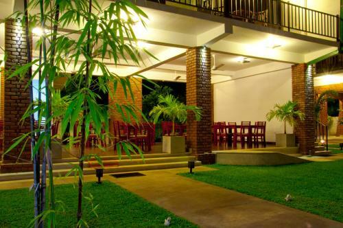 Hotel Gamodh Citadel Resort