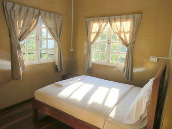 Hotel Mile 36 Lodge