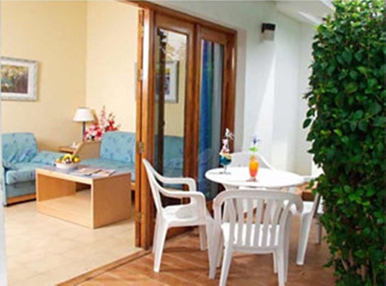 Apartamentos Parque Bali Bungalows