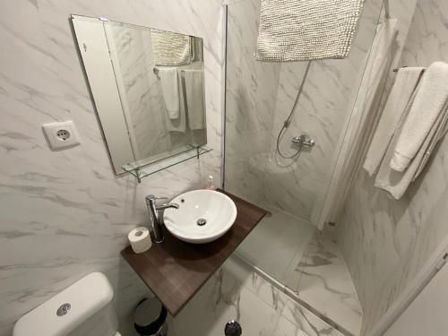 Hostal Residencial Infante Dom Henrique