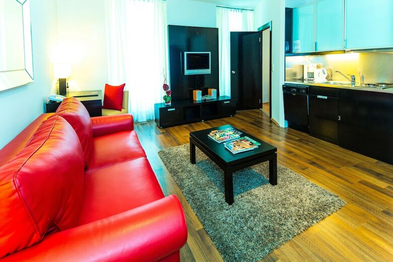 Aparthotel The Levante Laudon
