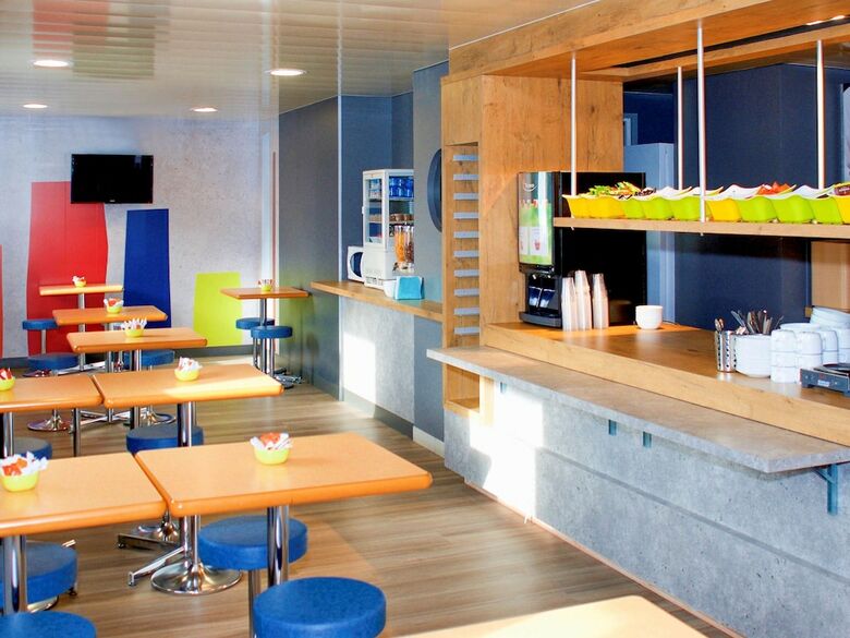 Hotel Ibis Budget Flers Grands Champs