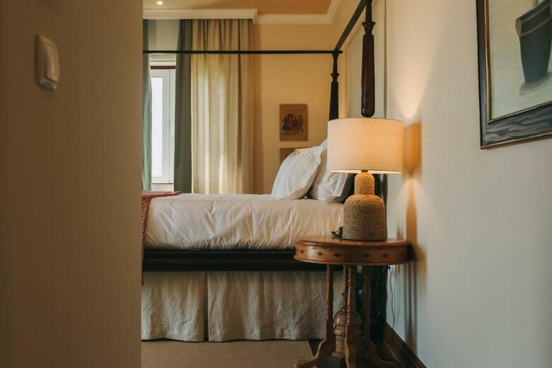 Hostal Casa Das Pipas / Quinta Do Portal